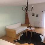 Dum U Slunce A Vina * Olbramovice